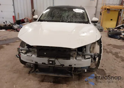 2022 Ford Mustang Mach-E Premium from USA, damaged, VIN 3FMTK3SU9NMA56768